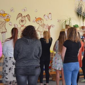 OSLAVA DNE MAMINEK U PEJSKŮ