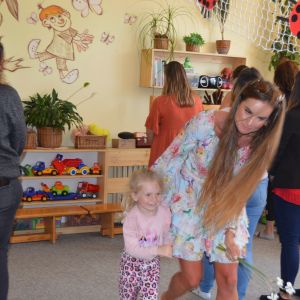 OSLAVA DNE MAMINEK U PEJSKŮ