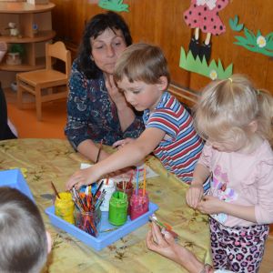 OSLAVA DNE MAMINEK U PEJSKŮ