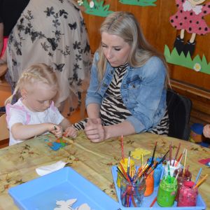 OSLAVA DNE MAMINEK U PEJSKŮ