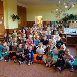 Divadlo v MŠ_Sněhurka, Zlatovláska