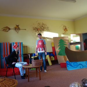 Divadlo v MŠ_Sněhurka, Zlatovláska