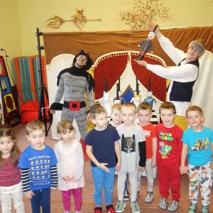 Divadlo,, Kocour v botách,,