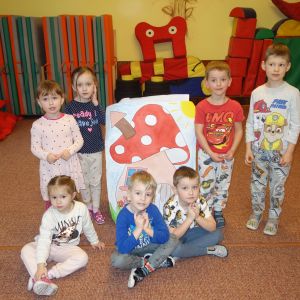 Divadlo_Šmoulové, Medvídek PÚ