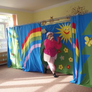 Divadlo s pohádkou,,O třech prasátkách,,