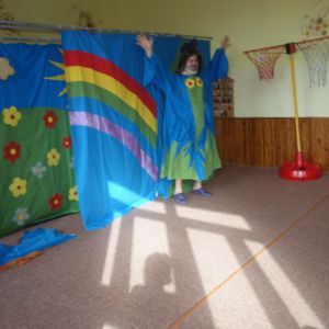 Divadlo s pohádkou,,O třech prasátkách,,