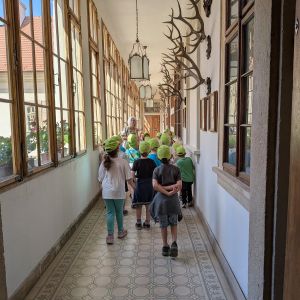 Celoškolkový výlet_Zámek Mníšek pod Brdy 2026